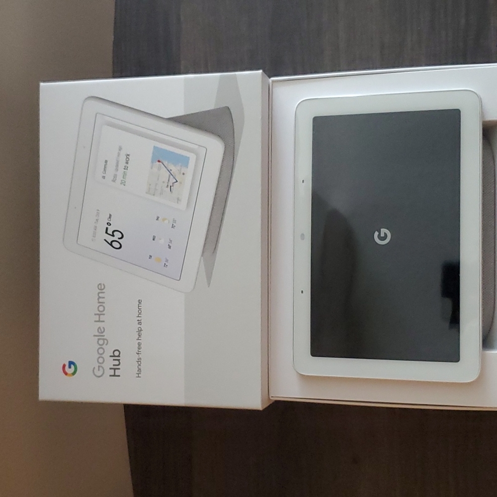 GOOGLE HUB HOME